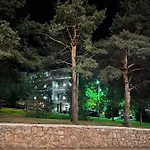 Dim's & Restaurant 4* Κορυτσά