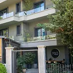 Ξενοδοχείο Dim's & Restaurant 4*