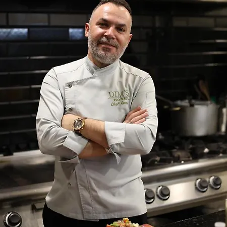 Dim's & Restaurant 4* كورتشي