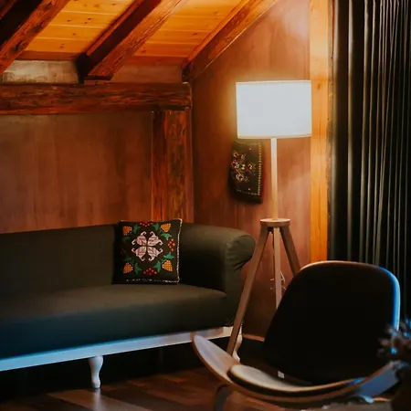 Dim's & Restaurant فندق