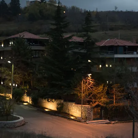 Dim's & Restaurant كورتشي