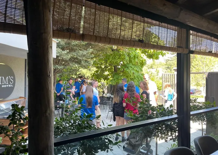 Dim's & Restaurant 酒店 4*