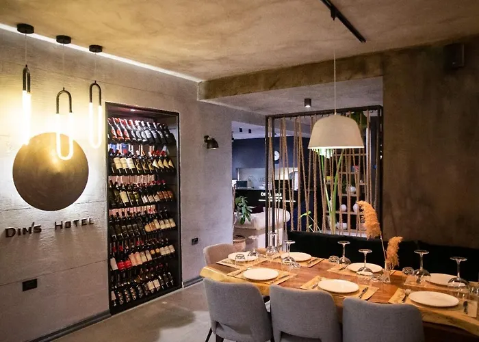 酒店 Dim's & Restaurant