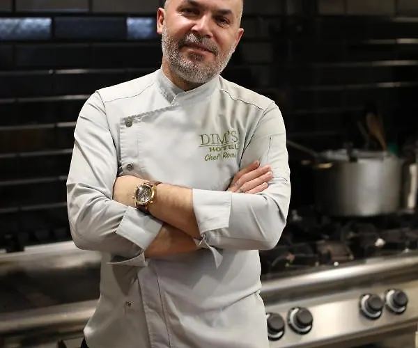 Dim's & Restaurant 4* 科尔察