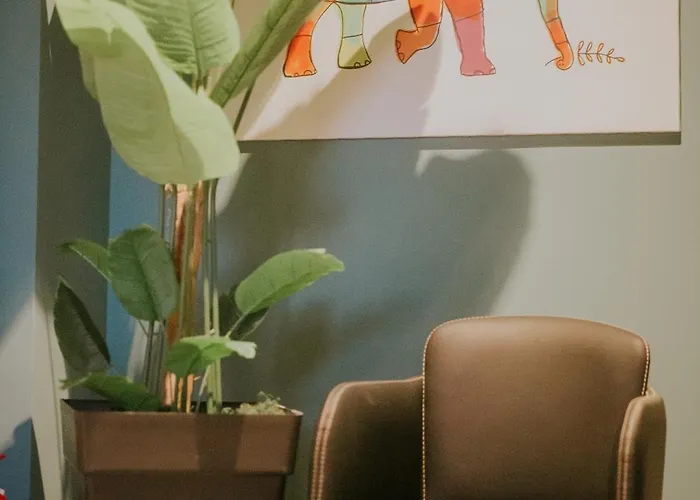 Dim's & Restaurant 酒店 科尔察