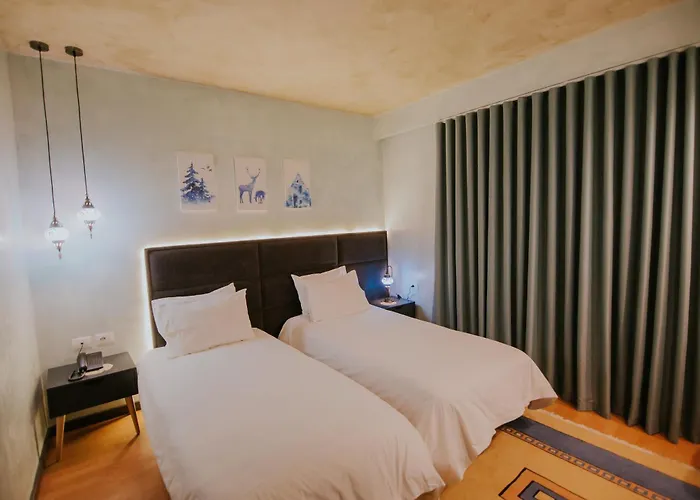 Dim's & Restaurant 4*