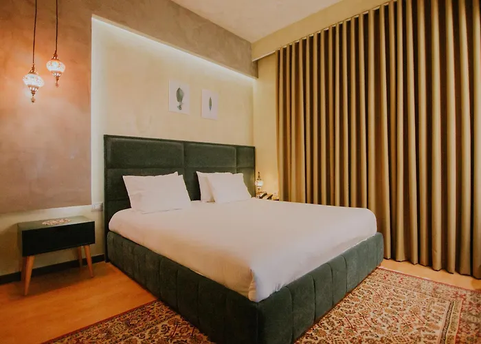 酒店 Dim's & Restaurant