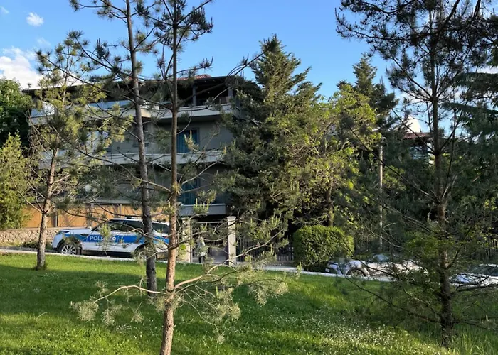 酒店 Dim's & Restaurant 科尔察