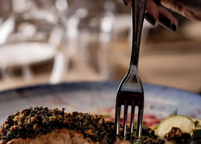 酒店 Dim's & Restaurant 4*