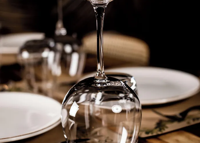 Dim's & Restaurant 酒店 科尔察