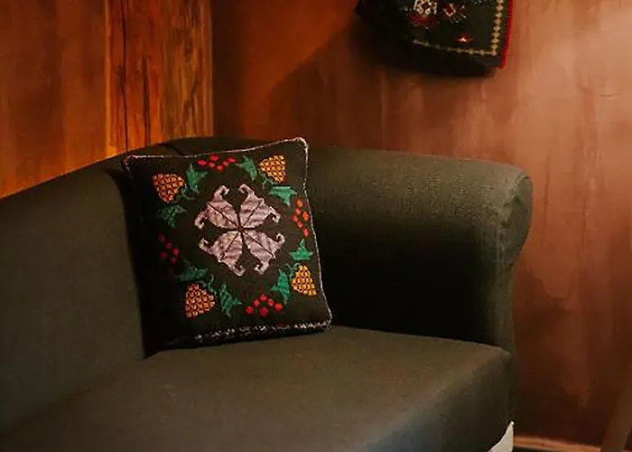 Dim's & Restaurant 酒店